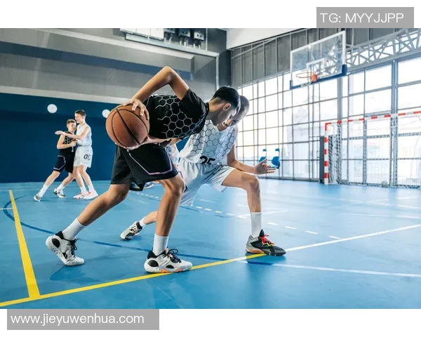 篮球新手必看耐力训练入门指南助你轻松提升场上表现 篮球新手必看耐力训练入门指南助你轻松提升场上表现