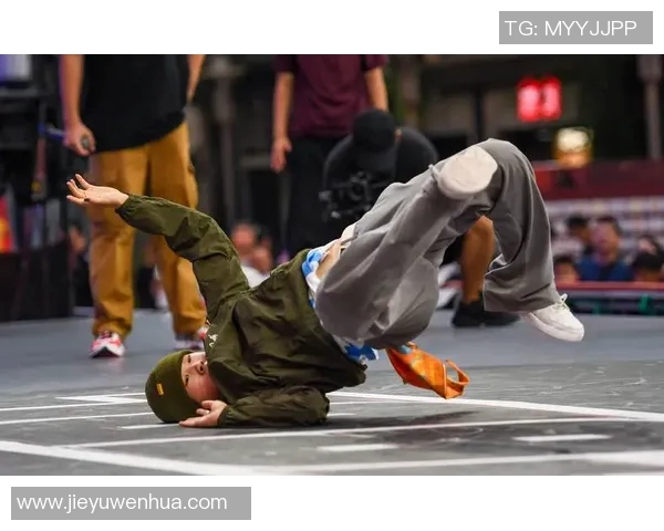 实时新闻南京街舞队的边路渗透战术解析与街舞文化的深度结合 实时新闻南京街舞队的边路渗透战术解析与街舞文化的深度结合